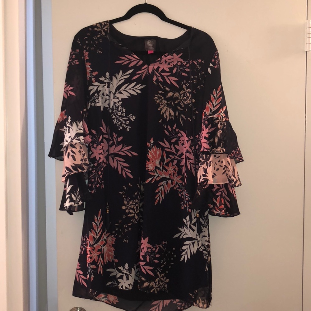 Vince Camuto summer dress